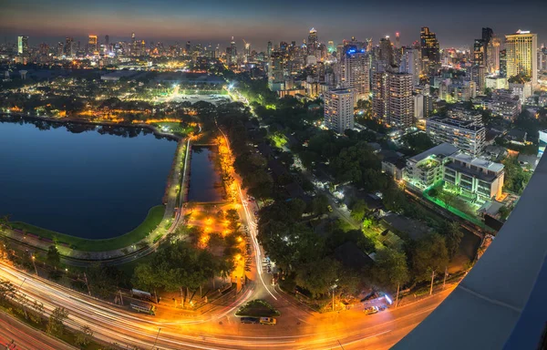 Panoramautsikt Över Bangkok Thailand Stadsbild Med Public Park Och Skyskrapor — Stockfoto