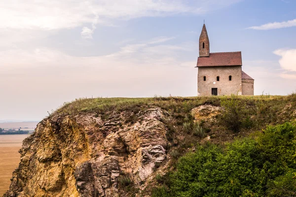 Alte römische Kirche in Drazovce, Slowakei — Stockfoto