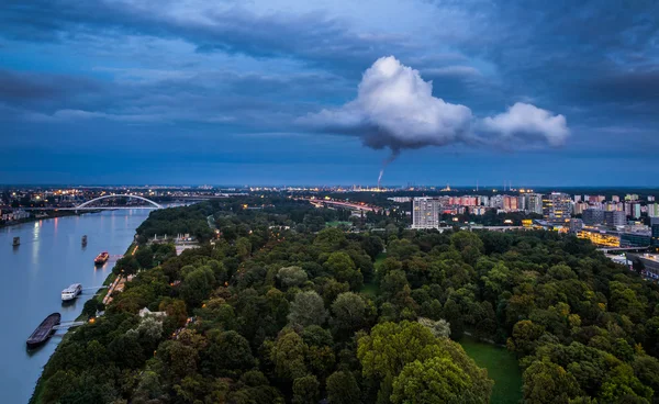 Inquinamento a Bratislava, Slovacchia — Foto Stock