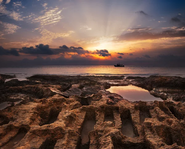 Sonnenuntergang über dem Meer — Stockfoto