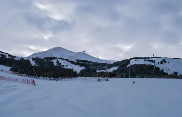 Palandoken Erzurum Türkiye Salıncak Yakınlarında Dağ Kayağı Snowboard Sporu Polat — Stok fotoğraf