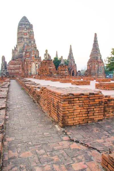 Opis: Wat Chai Watthanaram, Ayutthaya, Tajlandia — Zdjęcie stockowe