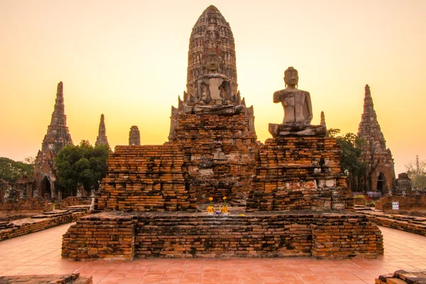 Opis: Wat Chai Watthanaram, Ayutthaya, Tajlandia — Zdjęcie stockowe