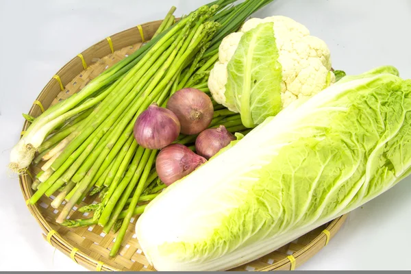 Vegie on wooden tray — Stock Photo, Image