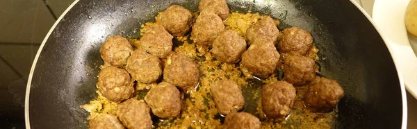 Homemade Meatballs Slowly Cooking Pan — Stock Photo, Image