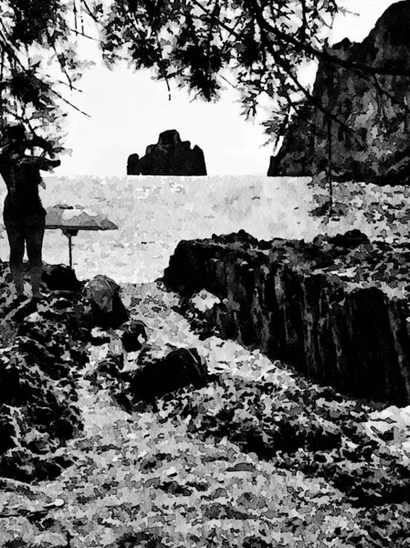 Silhouette Una Giovane Donna Che Fotografa Mare Isolotto Dalla Spiaggia — Foto Stock