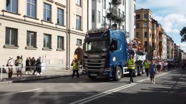 Stockholm, İsveç, 2 Ağustos 2025. Bir yaz günü Gay Onur Yürüyüşü 'ne bir göz atalım..