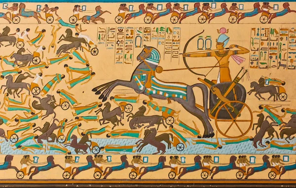 Ancient Pharaonic Egyptians Hieroglyphic Carvings — Stock Image Ancient Pharaonic Egyptians Hieroglyphic Carvings Stock Photo