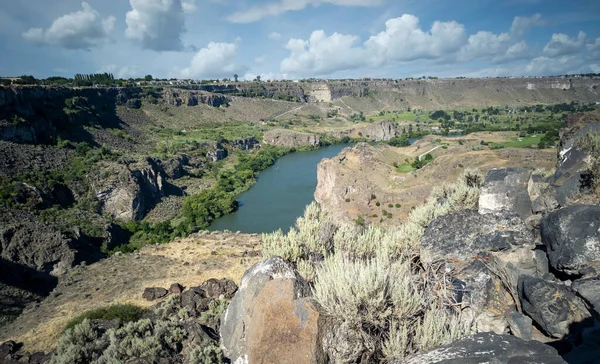 Winding Snake River Flowing Thru Pacific Northwest Summertime Partly Cloudy — Stock Photo, Image