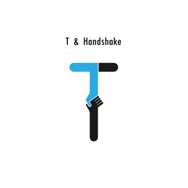Yaratıcı T harfli simgesi soyut logo tasarım vektör şablonu. Otobüs