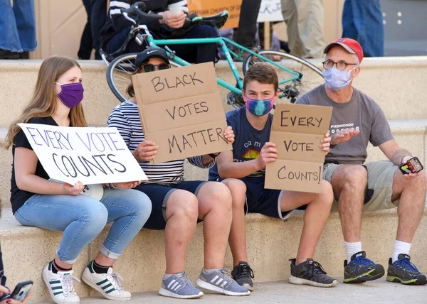 Oakland Nov 2020 Unbekannte Teilnehmer Der Verteidigen Den Vote Kundgebung — Stockfoto