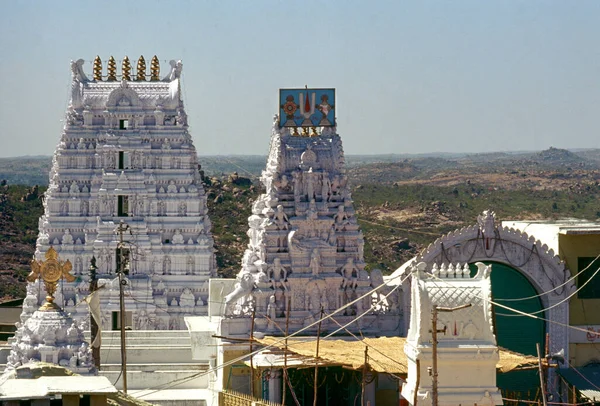 Nov 2015 Vintage Φωτογραφία Lakshminarasimha Swamy Temple Gopuram Yadgiri Gutta — Φωτογραφία Αρχείου