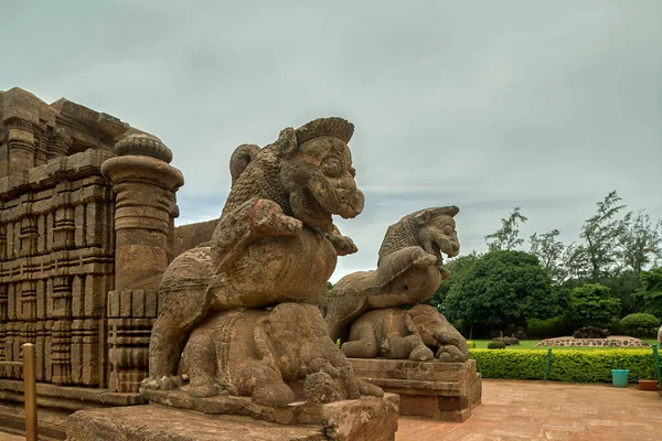 Lug 2007 Leone Elefante Tempio Konark Sun Orissa India Patrimonio — Foto Stock