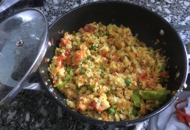 20 Ocak 2021 Havuç, Domates, Soğan, Bezelye, Kiano vs. Lokgram Maharashtra Hindistan