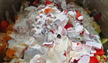 24 Ocak 2021 Lezzetli ve sağlıklı ev yapımı sağlıklı meyve salatası Lokgram Kalyan Maharashtra Hindistan