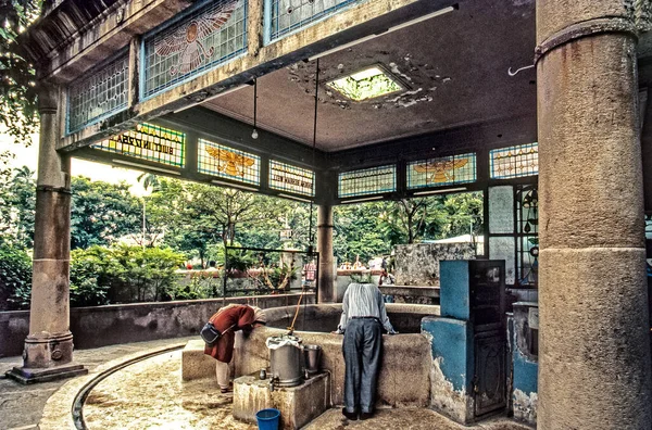 Miras Mimarisi - 1725 Bhika Behram Churchgate Mumbai Maharashtra Hindistan