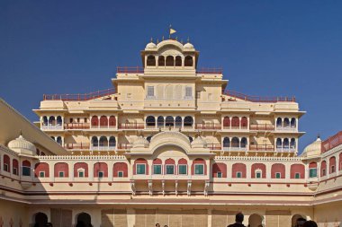 24 Kasım 2007 Jaipur 'daki Şehir Sarayı' nı kimliği belirsiz kişiler ziyaret etti. Şehir Sarayı kompleksi Jaipur Rajasthan; Hindistan