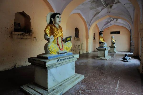 Socha Santa Gyaneshwara Svatyni Sant Eknath Břehu Řeky Godavari Paithan — Stock fotografie