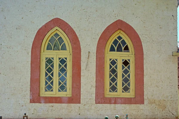 2009 Vintage Side Window Bomanji Dinshaw Petite Library 1902 Mahabaleshwar — Photo