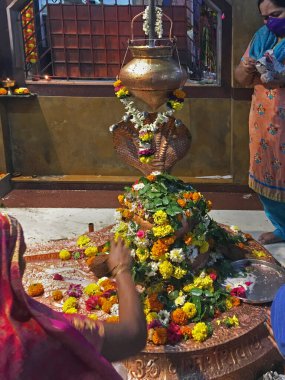 06 Sep 2021 Somvati Amavasya, Shravan Ayı Kalyan Maharashtra Hindistan