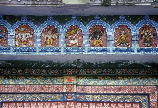 Ноября 2017Suporting Beam Art Design Temple Dorway Jagannath Pur Orissa — стоковое фото