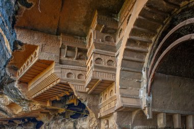 11 26 2010-Kondana Buddhist Caves at village of Kondana, 33 km north of Lonavala and 16 km northwest of Karla This cave group has 16 Buddhist caves. first century B.C Maharashtra INDIA