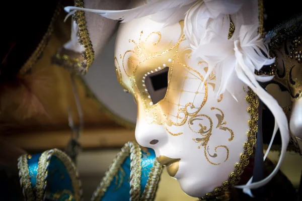 Máscara típica do carnaval de Veneza — Fotografia de Stock