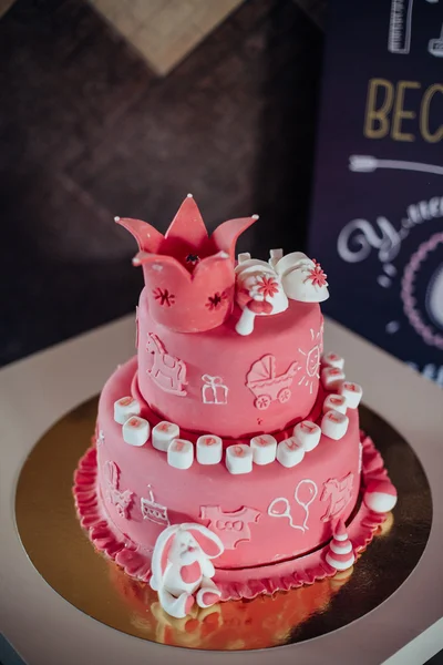 Один год торт с диадемой, корона для девочек — стоковое фото