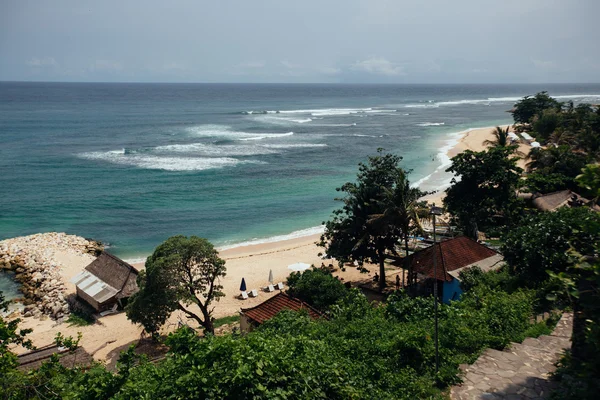 Пляж мечты в солнечный день. Пляж Никко, Бали, Индонезия — стоковое фото