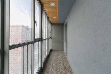 Apartmanın balkonundan manzara