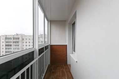 Apartmanın balkonundan manzara