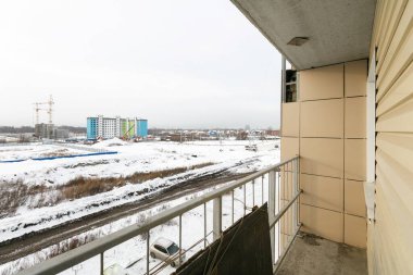 Apartmanın balkonundan manzara