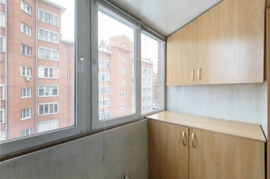 Apartmanın balkonundan manzara