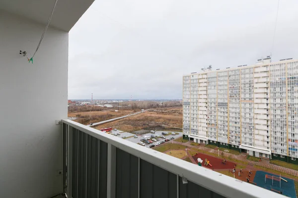 Вид Балкона Многоквартирного Дома — стоковое фото
