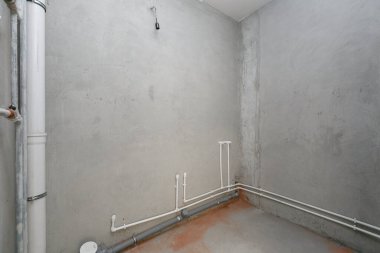 Dairenin içi gri renklerle süslenmemiş.