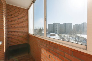 Apartmanın balkonundan manzara