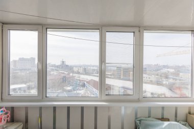 Apartmanın balkonundan manzara