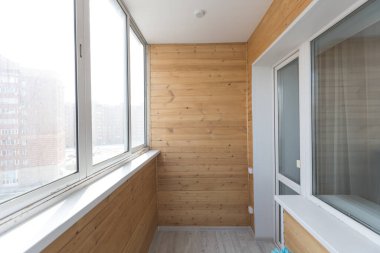 Apartmanın balkonundan manzara