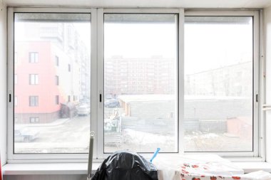 Apartmanın balkonundan manzara