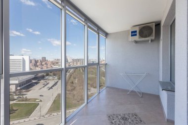 Apartmanın balkonundan manzara