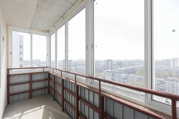 Вид Балкона Многоквартирного Дома — стоковое фото