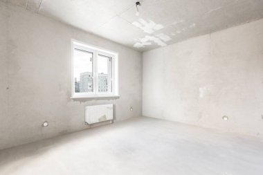 Dairenin içi gri renklerle süslenmemiş.