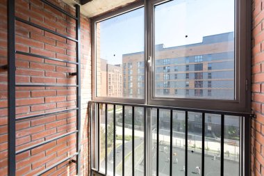 Apartmanın balkonundan manzara