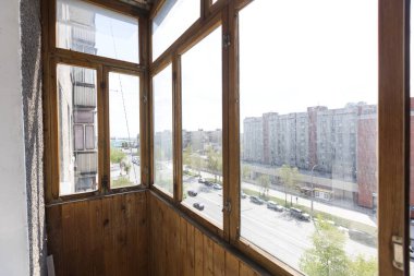 Apartmanın balkonundan manzara