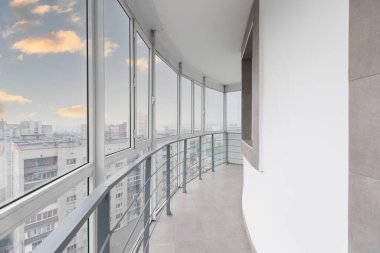 Apartmanın balkonundan manzara