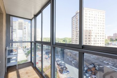 Apartmanın balkonundan manzara