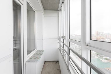 Apartmanın balkonundan manzara