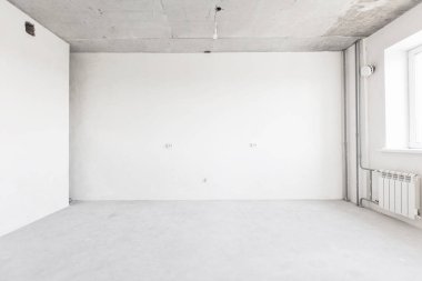 Dairenin içi gri renklerle süslenmemiş.