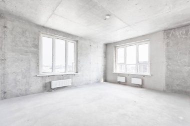 Dairenin içi gri renklerle süslenmemiş.