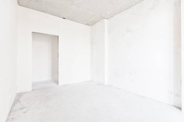 Dairenin içi gri renklerle süslenmemiş.